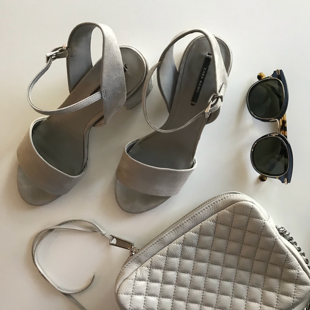 Zara gray suede chunky heel sandals